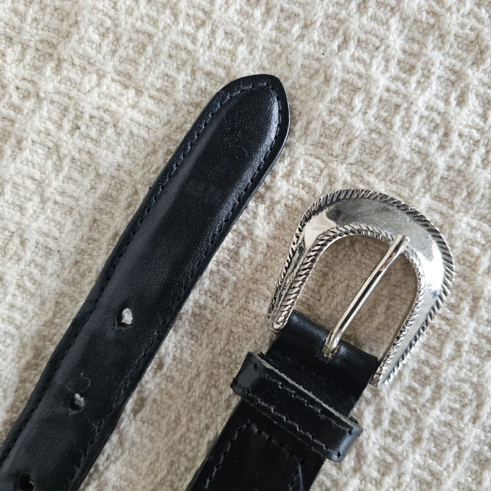 N/A pre loved
